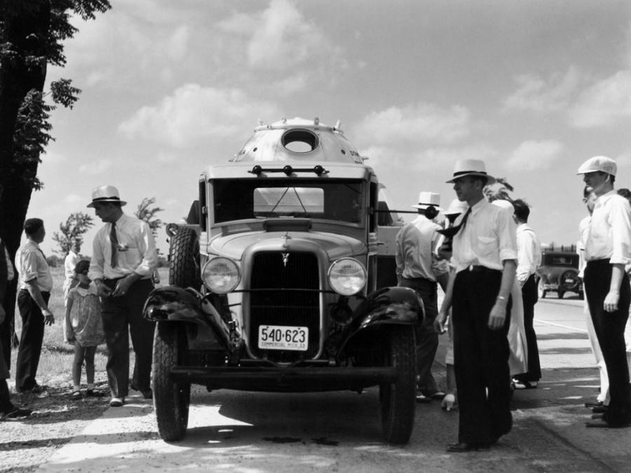  Ford Model BB Tractor 1933 года  (фото 5 из 5)